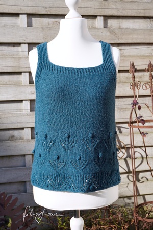 Slipover „Winter‘s Dreams“, Knitting Pattern for Size XS - XL
