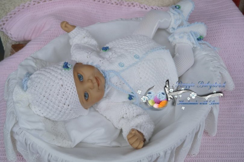 Strickanleitung für Baby's u. Reborns 3-teilig Modell Romina Gr. 50 - 56 - Bild 7
