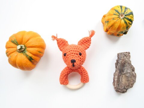 Häkelanleitung - Eichhörnchen Beißring & Rassel