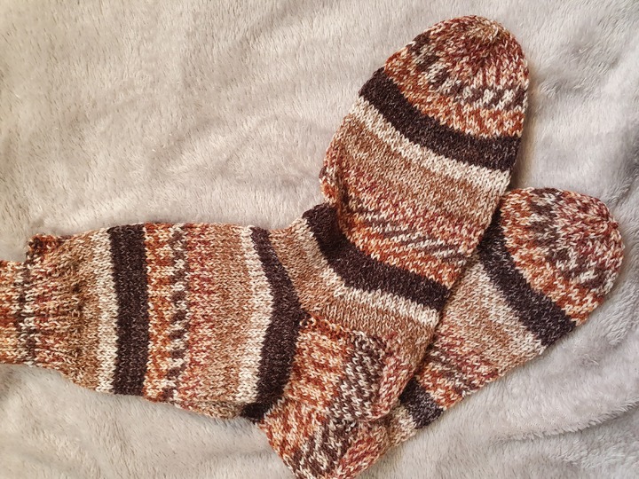 Strickanleitung für Damensocken Größe 40/42