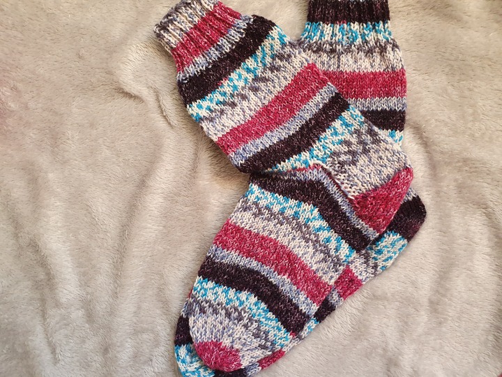 Strickanleitung für Damensocken Größe 40/42