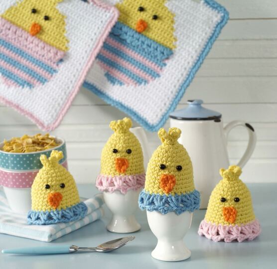 Topflappen und Eierwärmer zu Ostern