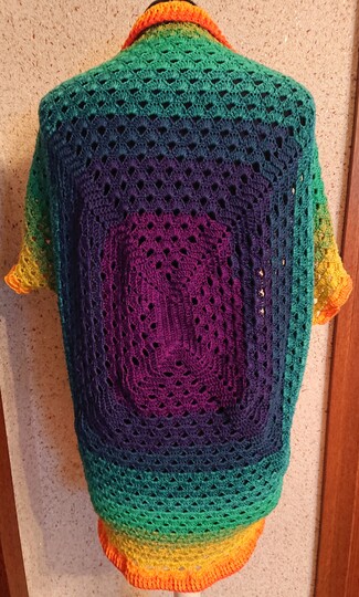 Weste Amanda häkeln Häkelweste Häkeljacke Jäckchen