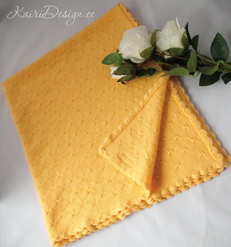 Machine knitted blanket BB0005