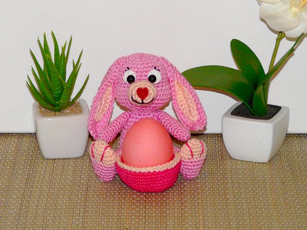 Crochet Pattern bunny egg holder
