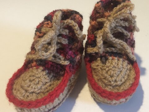 Babyschuhe Chiara - Häkelanleitung