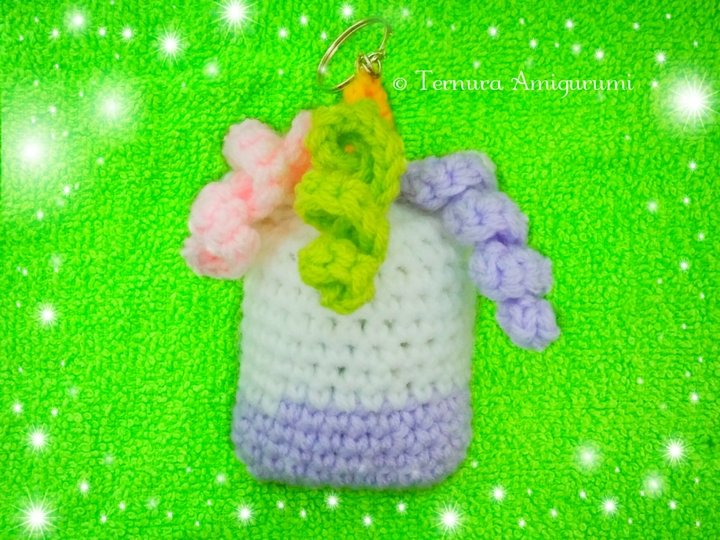 Häkelanleitung  Einhorn Schlüsselanhänger PDF ternura amigurumi english- deutsch- dutch