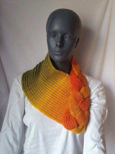Strickanleitung Loop, Schalkragen, Kragenschal, Neckwarmer mit Zopf #275