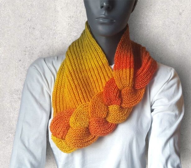 Strickanleitung Loop, Schalkragen, Kragenschal, Neckwarmer mit Zopf #275