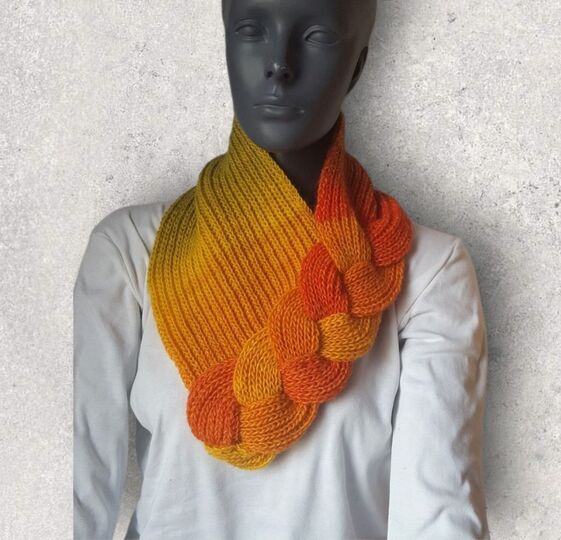 Strickanleitung Loop, Schalkragen, Kragenschal, Neckwarmer mit Zopf #275