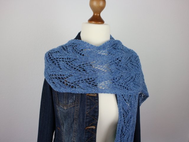 Knitting pattern scarf "Sapphire" - Image 2