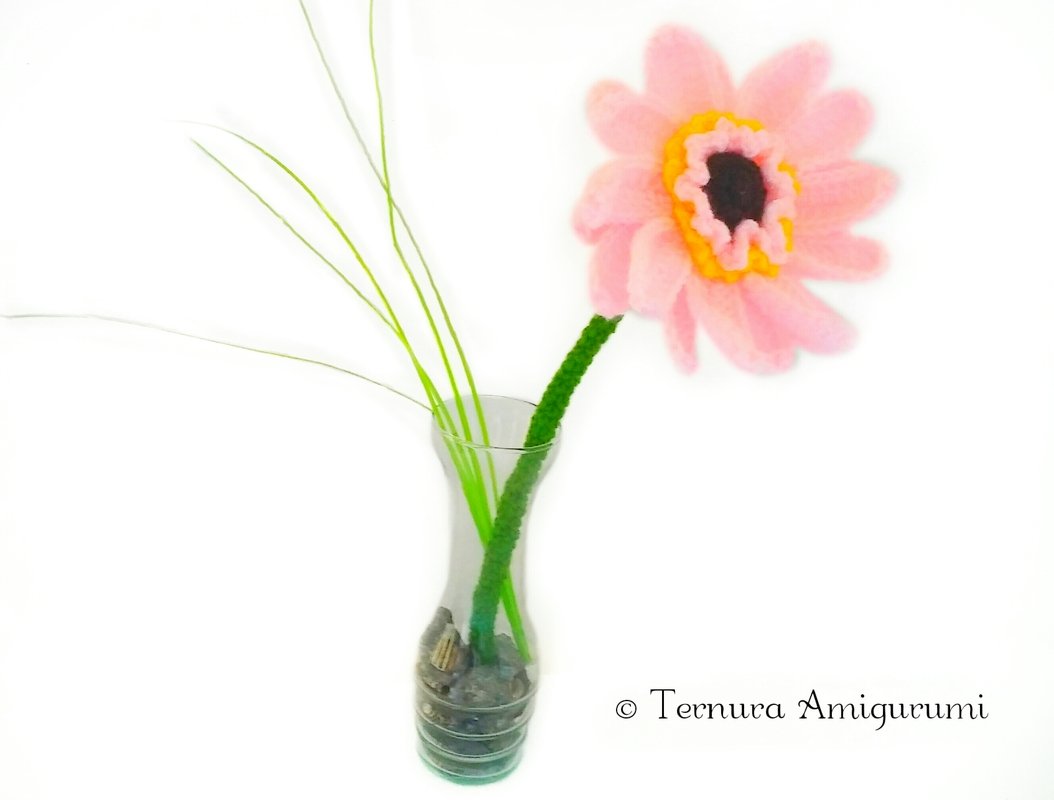 Häkelanleitung Gerbera Blume PDF ternura amigurumi english- deutsch- dutch