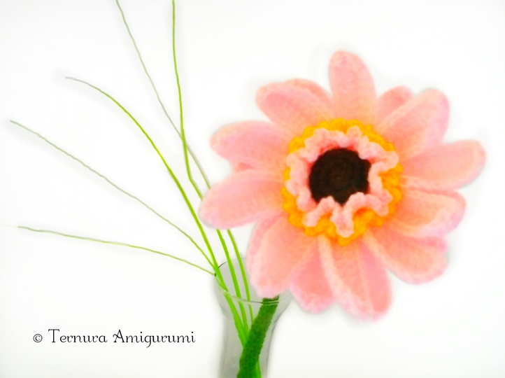 Häkelanleitung Gerbera Blume PDF ternura amigurumi english- deutsch- dutch