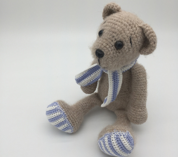 Häkelanleitung Teddy Bärnhard