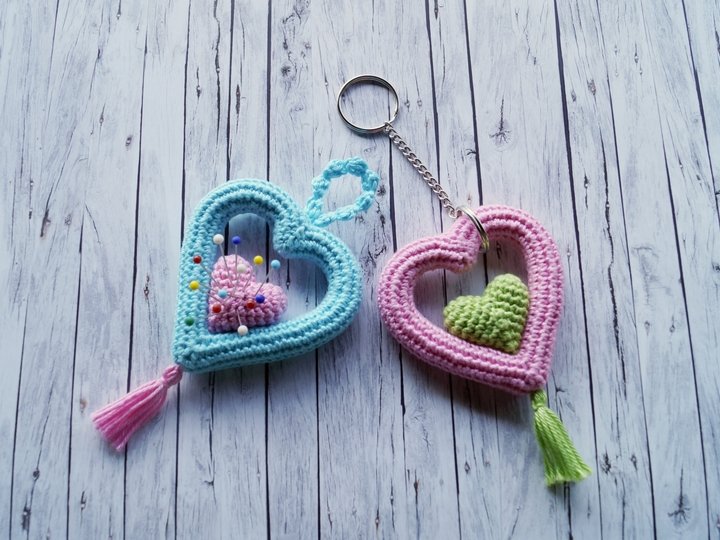 Ins Herz geschlossen: Schlüsselanhänger, Nadelkissen, Duftkissen