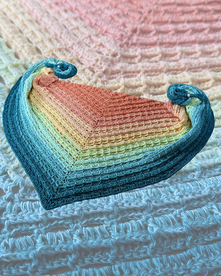 Häkelanleitung flaches Dreieckstuch "Wolkengruß"