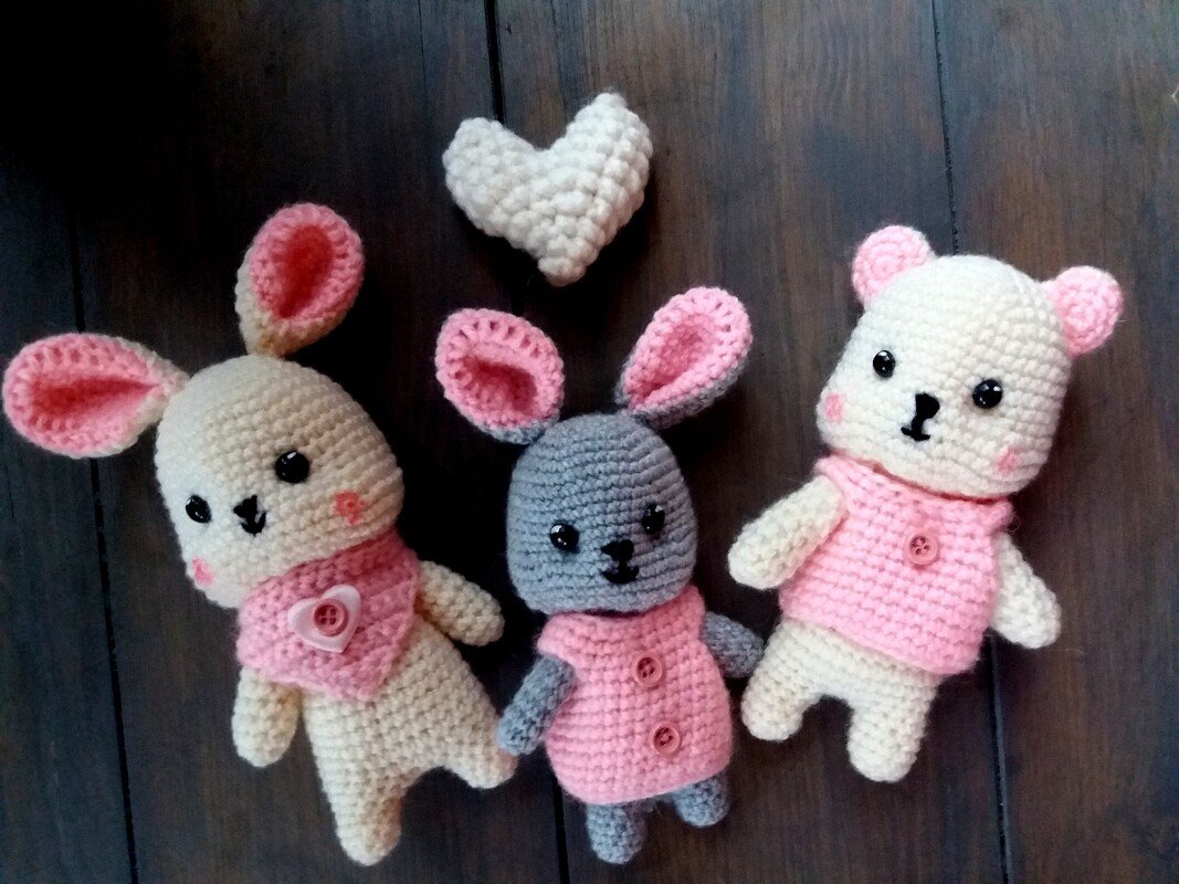 Häkelanleitung: Hase und Bär