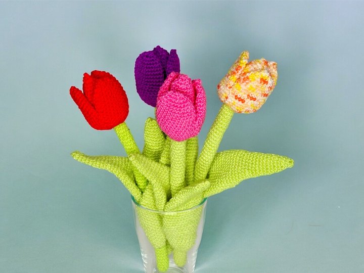 Crochet Pattern - Enchanting Tulips