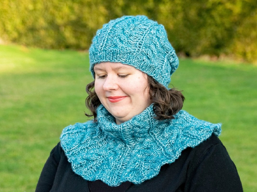 Strickset Mütze und Cowl "Plexus"