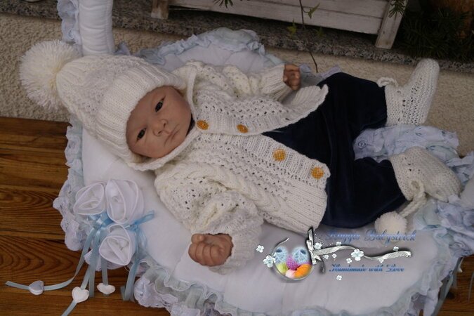 Strickanleitung für Baby's u. Reborns 3-teilig Modell Sandro Gr. 56 - 62