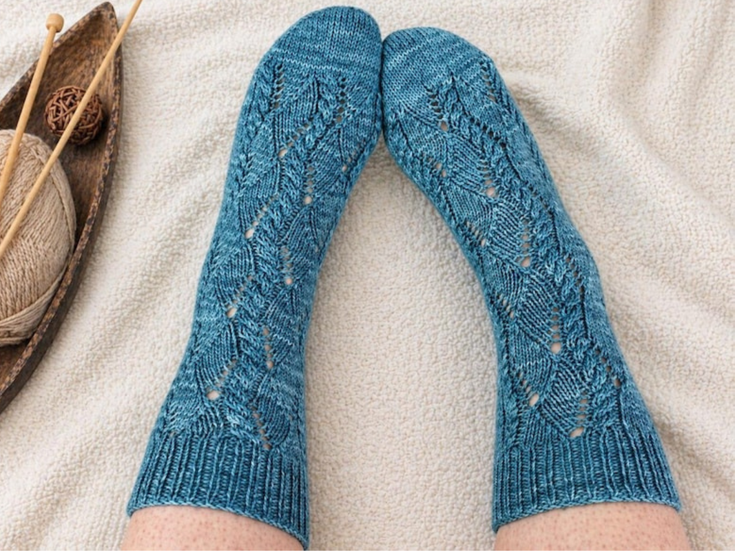 Knitting Pattern PDF Morning Dew Socks – Lace and Cable Socks