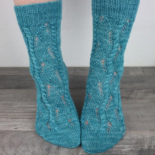 Knitting Pattern PDF Morning Dew Socks – Lace and Cable Socks