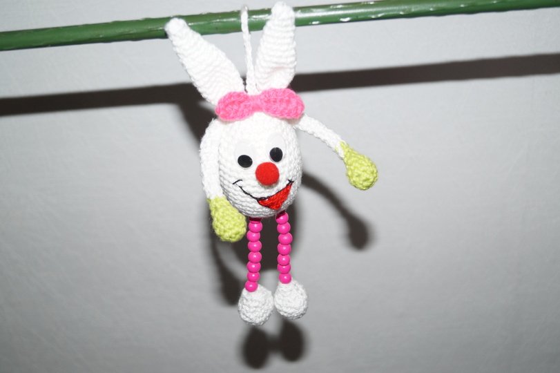 Anleitung Ostern Hasenbande Aufhänger für den Osterstrauß