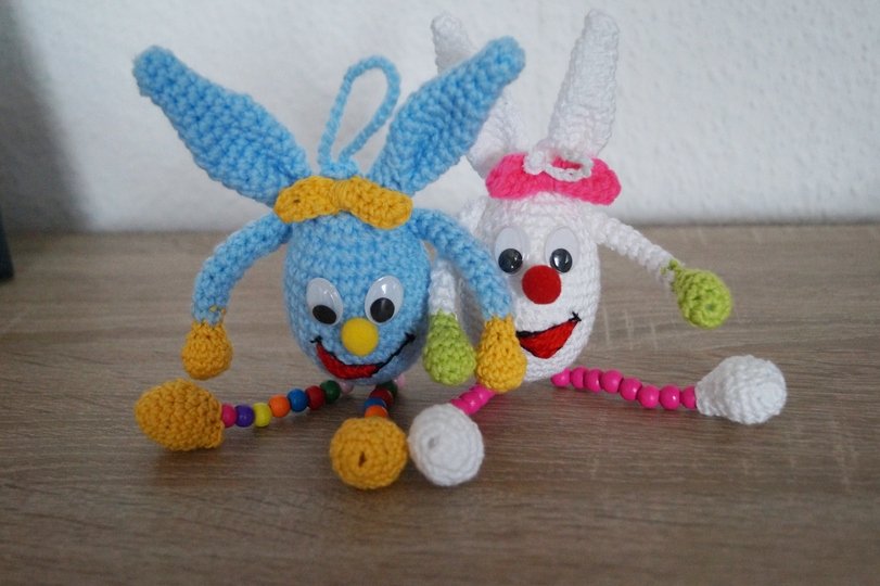 Anleitung Ostern Hasenbande Aufhänger für den Osterstrauß