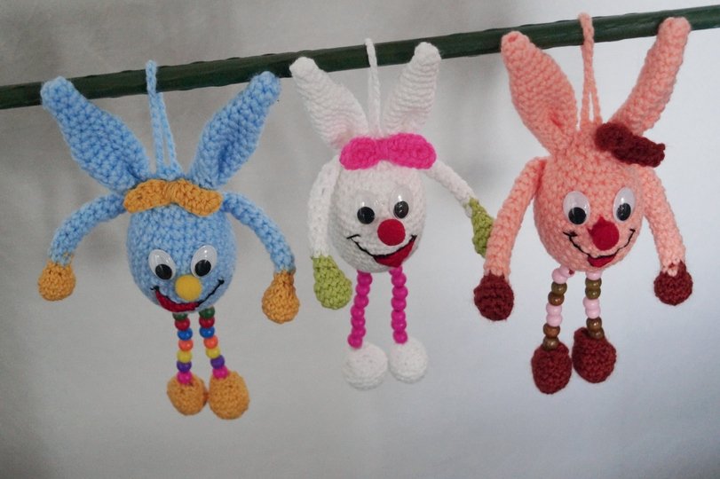 Anleitung Ostern Hasenbande Aufhänger für den Osterstrauß