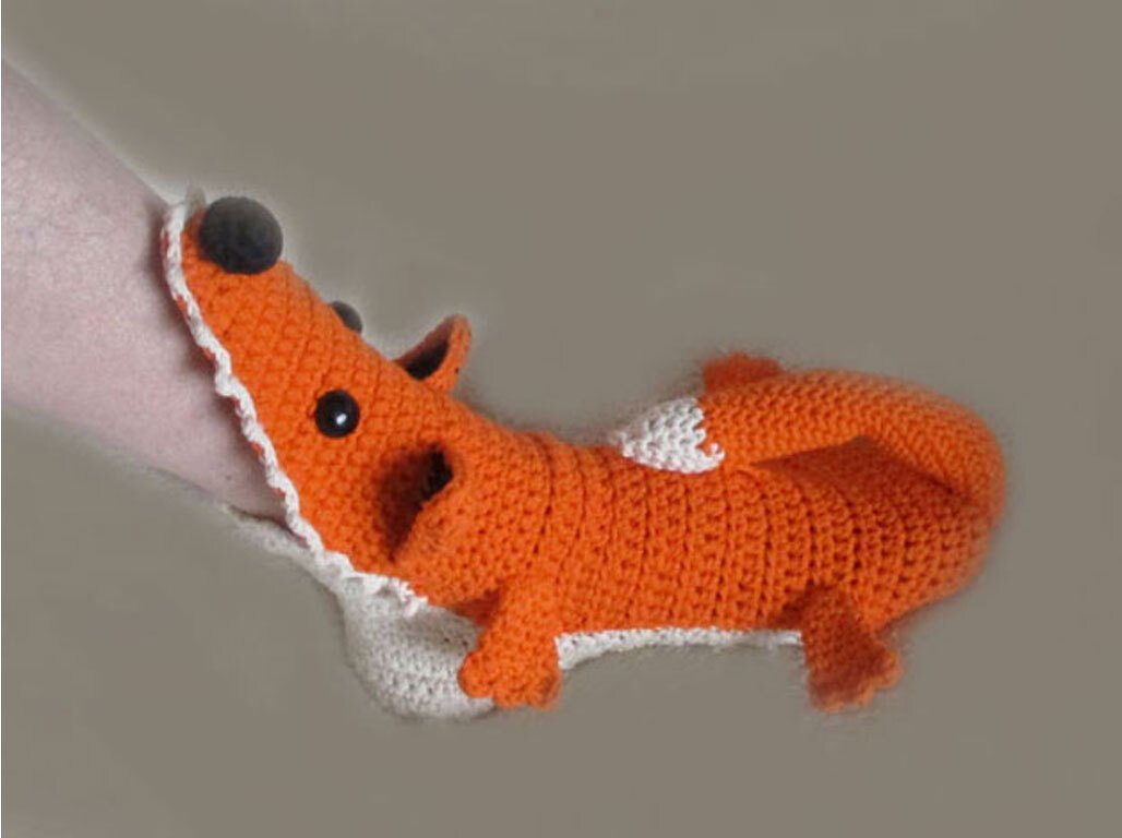 Smart slippers (Fox slippers for adults)