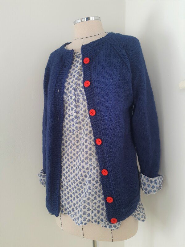 Knitting Pattern - Everyday Raglan Cardigan