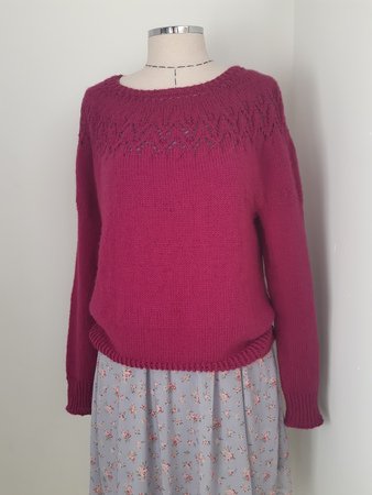 Pattern - Womens Knitted Parenzo Circular Yoke Lace Sweater
