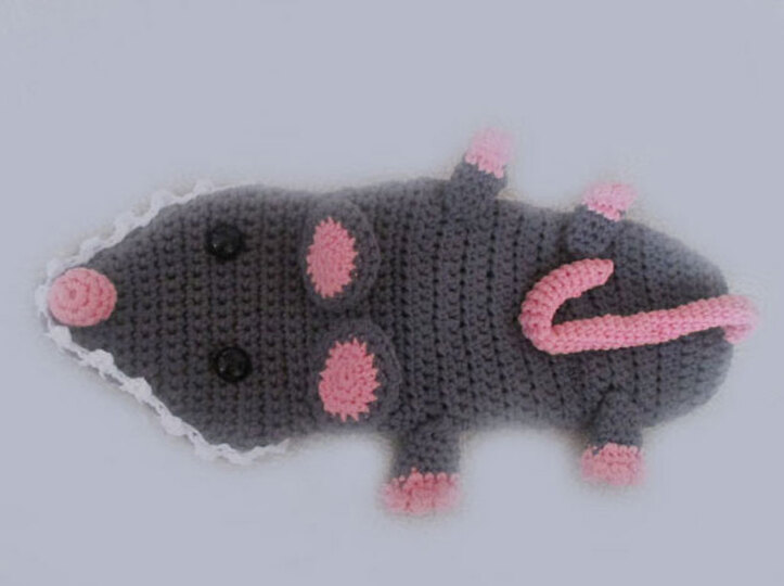 Mouse / rat trap (mice slippers for adults)