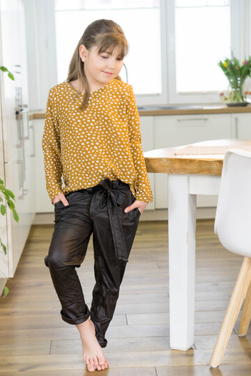 eBook Hose Nora Kinder