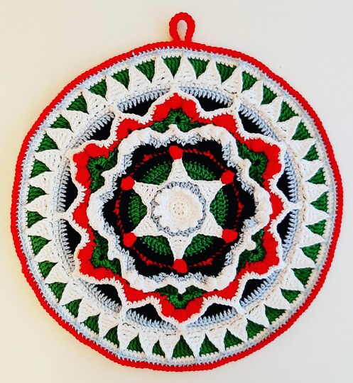 Häkelanleitung Topflappen Mandala "Winter Rose"
