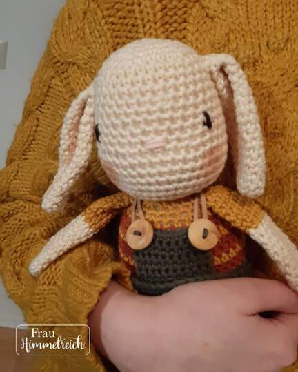 Häkelanleitung Hase Lenni