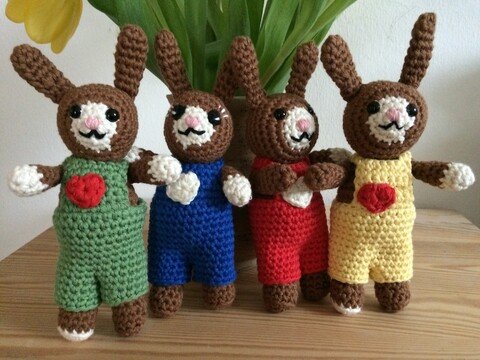 Süßer Hase, Osterhase, Häkelanleitung