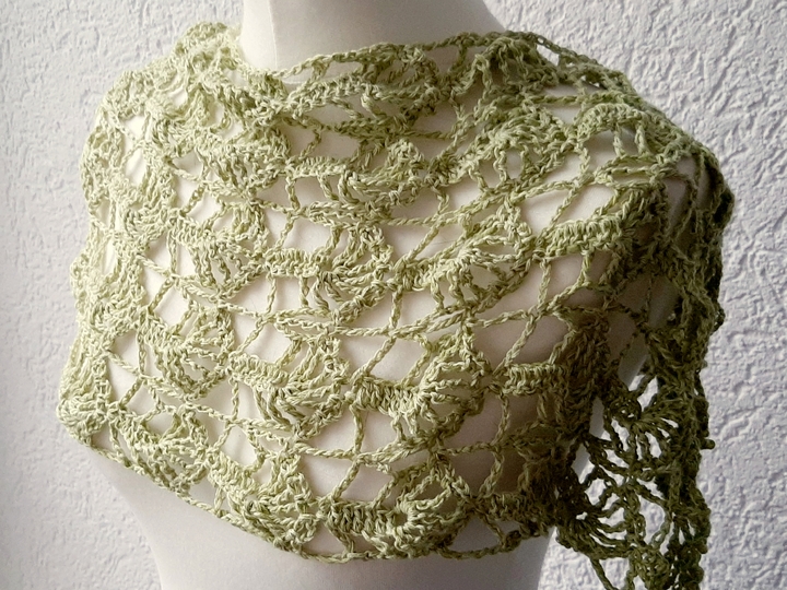 Tuch Little Tree häkeln, 4 Größen