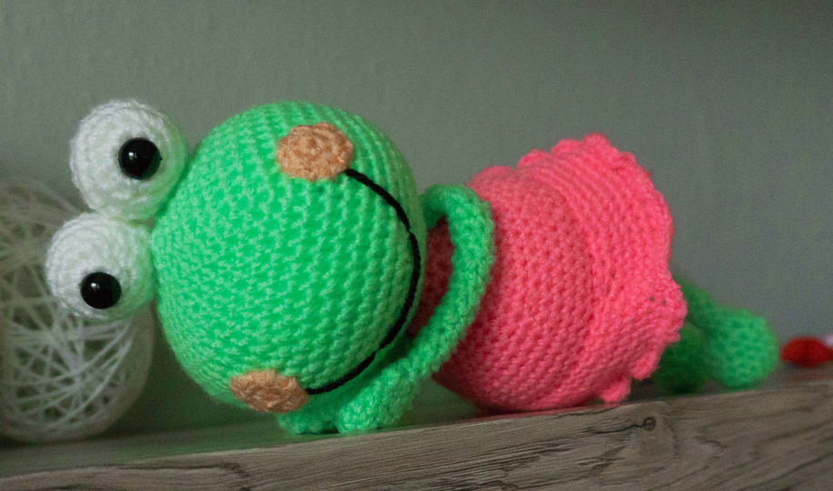 Amigurumi Häkelanleitung für den Froschilla