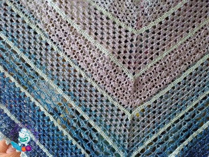 Tuch "Muschelvariationen"