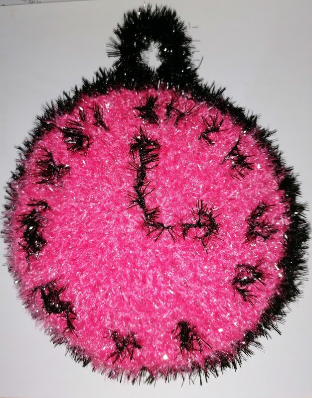 Häkel-Guide: Waschbare Uhr aus Schwammgarn – Geschenkidee für Zuhause - Bild 2