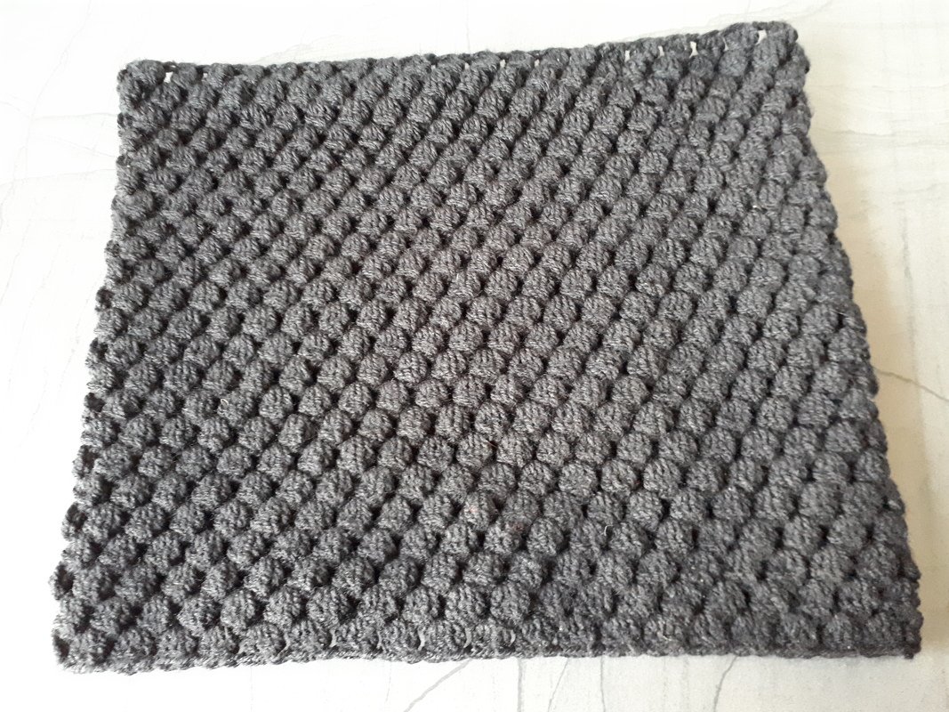 Loop "kleines Blütenblatt" (in der Größe variabel)