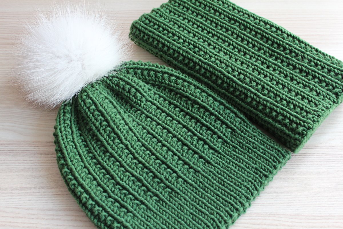 Strick-Set "GruneWald" Bommelmütze &amp; Kragenschal PDF-Anleitung