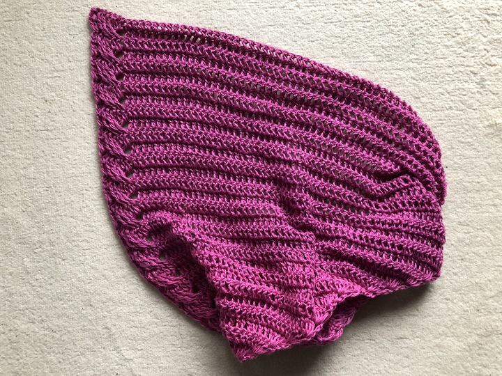 Pattern asymmetrical shawl Elsa, 2 versions