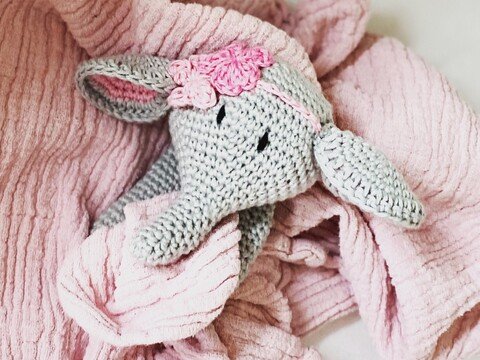 Schmusetuchhalter „Ria der Babyelefant“