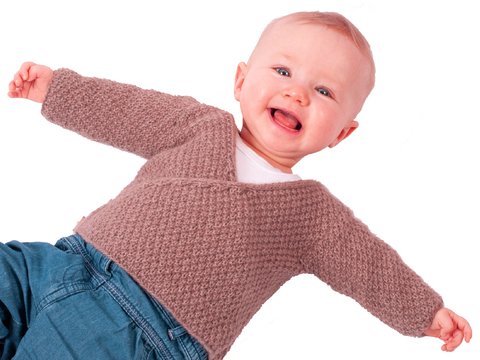 Strickanleitung Wickeljacke Sterntaler für Babys von 0 bis 6 Monate