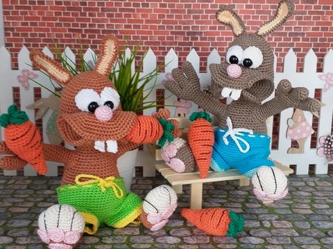 Häkelanleitung "Max Möhrich"