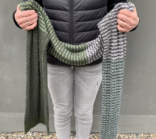 Strickanleitung Schal mit Rechts-Links Muster