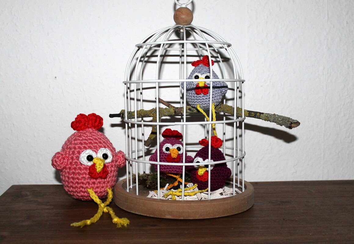 Eggy chicken bunch crochet pattern - Image 2