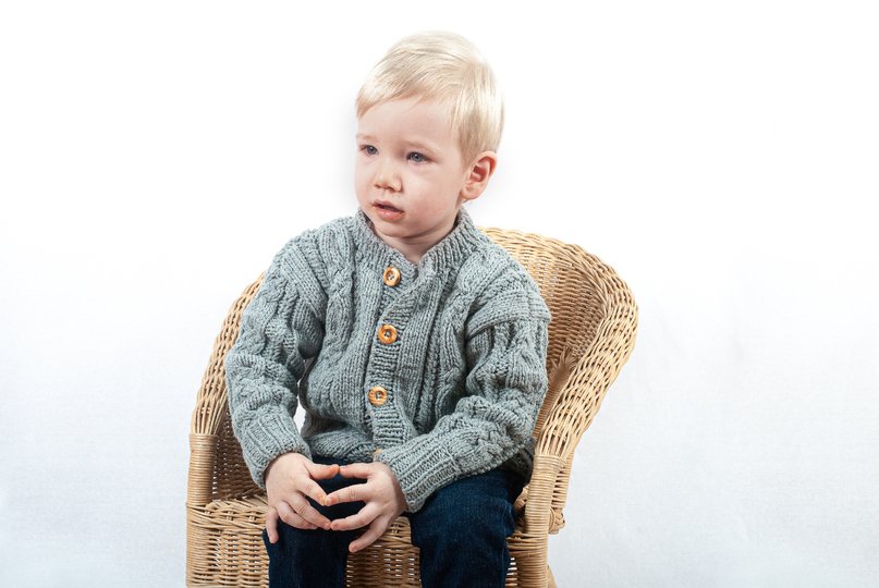 Strickanleitung Kinderjacke Martha & Matthis in den Größen 98 bis 128